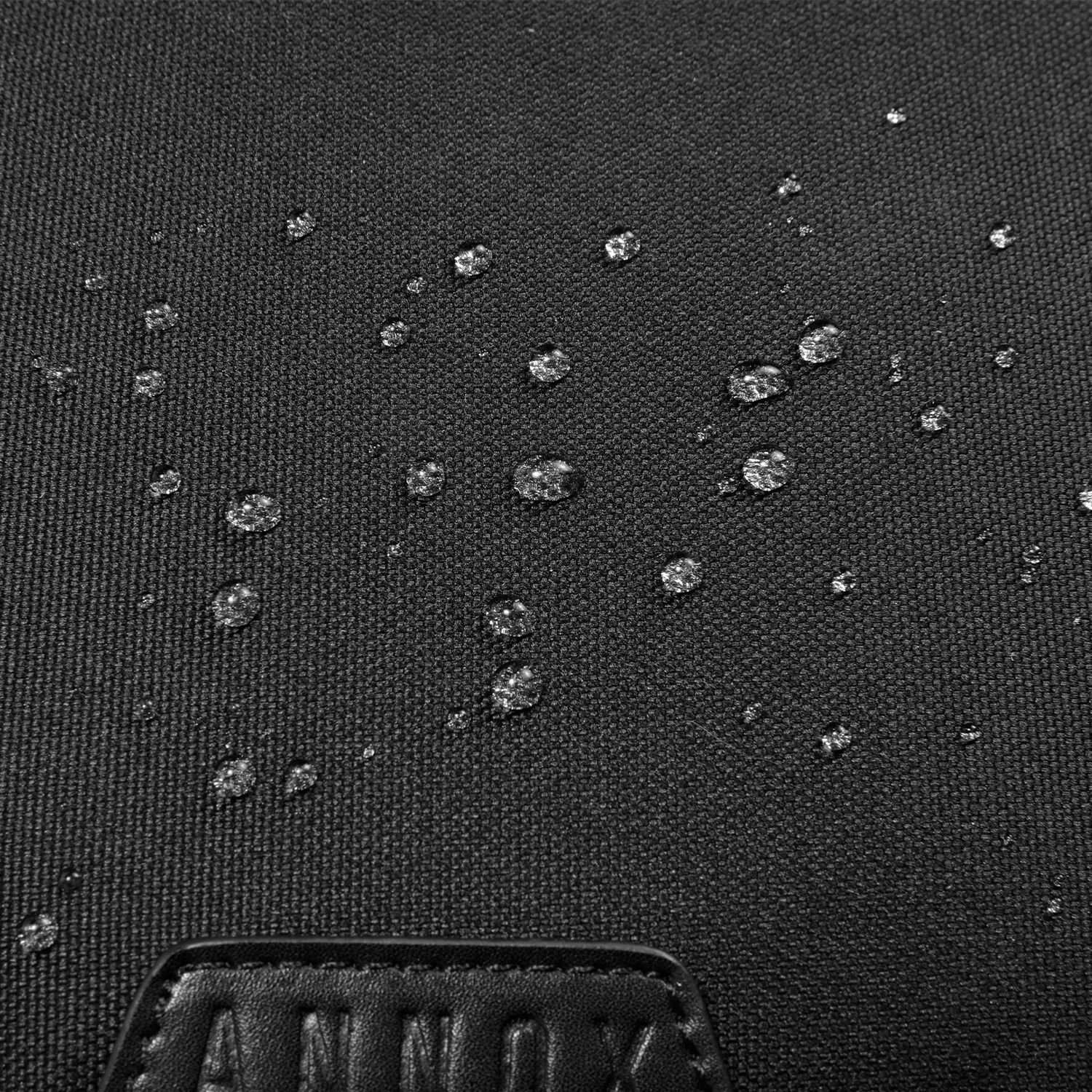 Annox Ecosmart Sling Bag – Vodotěsná taška z upcyklovaného materiálu pro koloběžky, skateboardy a kolečkové brusle