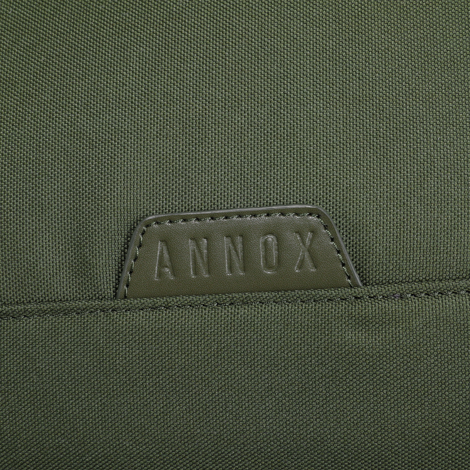 Annox Ecosmart Sling Bag – Vodotěsná taška z upcyklovaného materiálu pro koloběžky, skateboardy a kolečkové brusle
