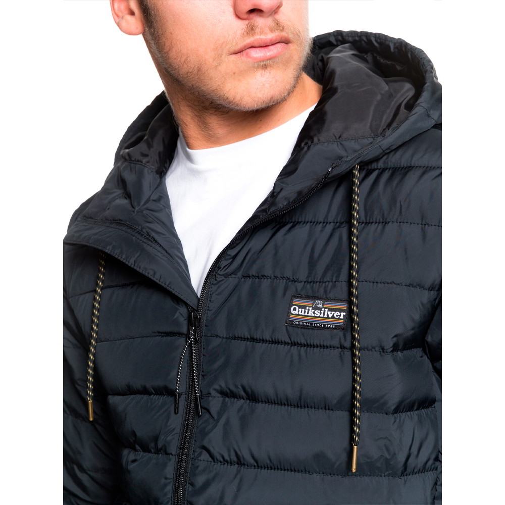Quiksilver Pufovaná Bunda