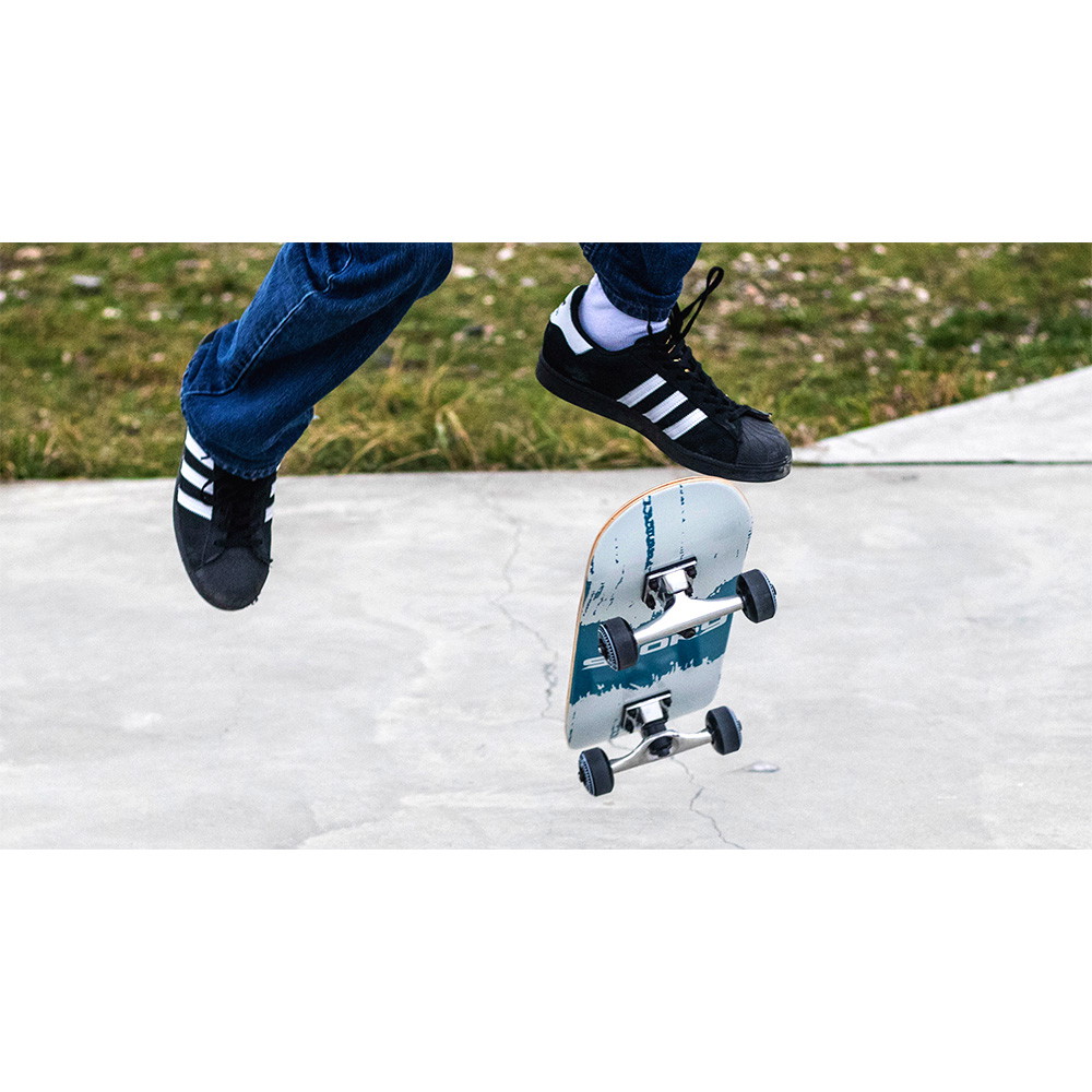 Skateboard Story 7.25"