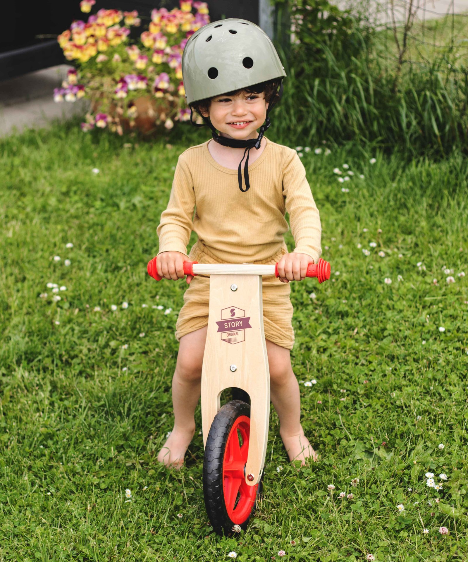 Dřevěný balansový bicykl